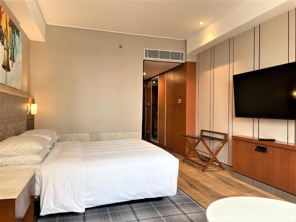 Hyatt Centric Janakpuri New Delhi Hotel Exterior foto A room at the hotel