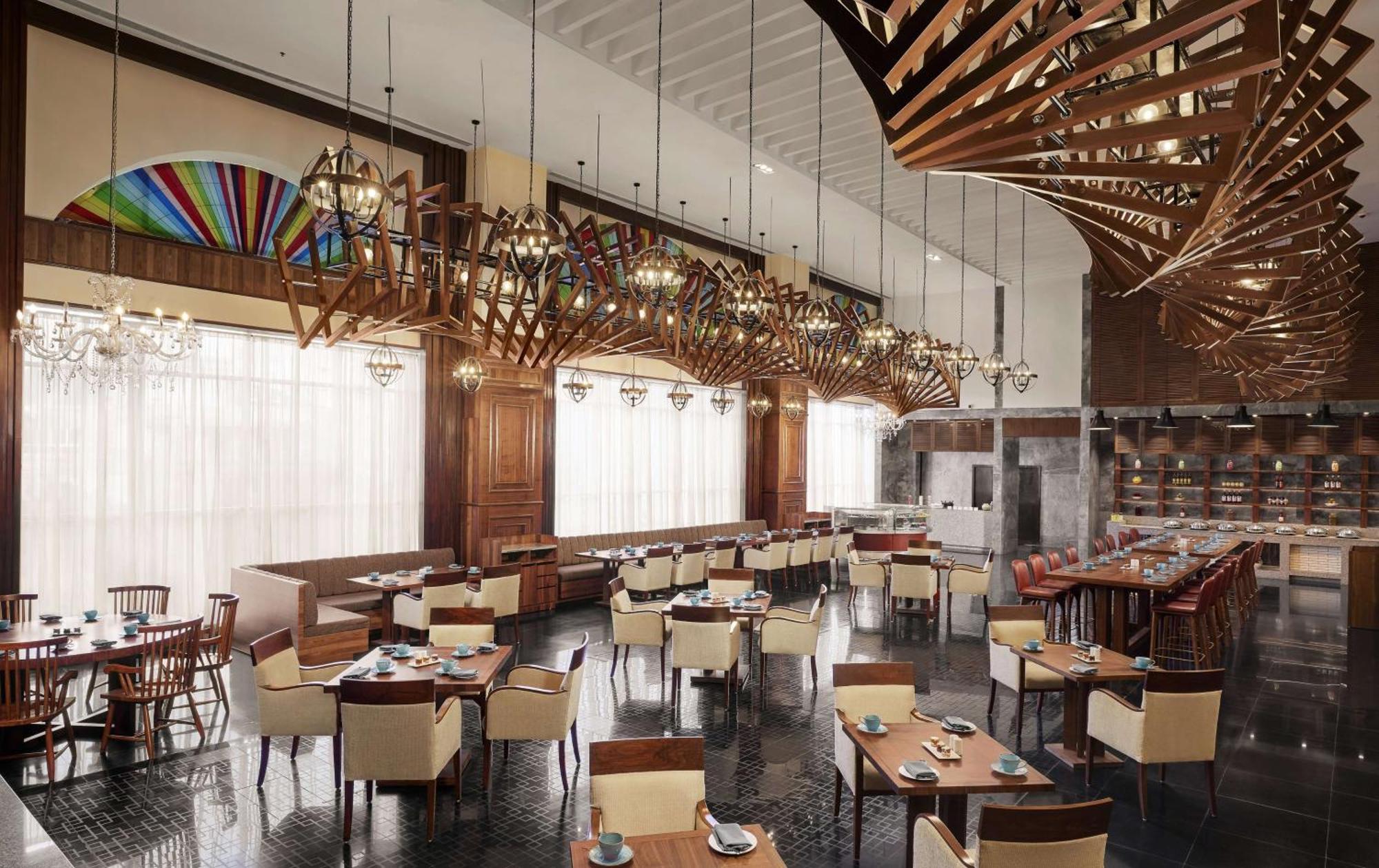 Hyatt Centric Janakpuri New Delhi Hotel Exterior foto The interior of the restaurant